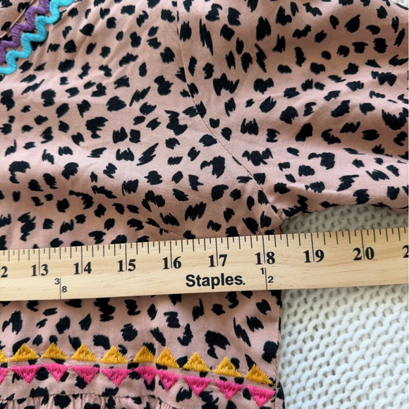 Savannah Jane Boho Leopard Embroidered Babydoll Blouse Size M - Picture 9 of 9